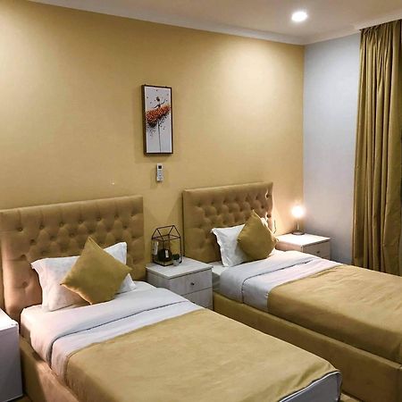 Book Hotel 第比利斯 外观 照片