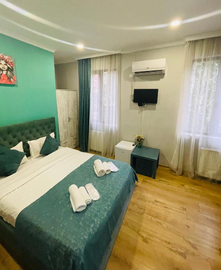 Book Hotel 第比利斯 外观 照片